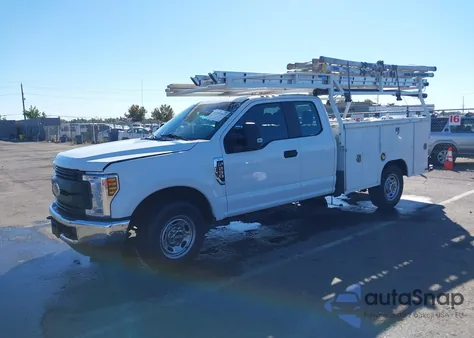 2019 Ford F-250 Xl из США, поврежденный, VIN 1FD7X2A64KED48278